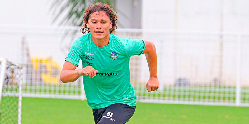 El 'Cavani ecuatoriano' debutó en LigaPro con 15 años