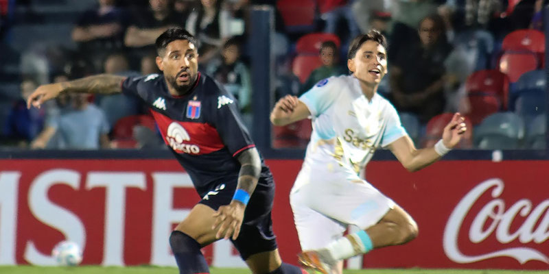 HISTÓRICO TRIUNFO DE MACARÁ EN ARGENTINA