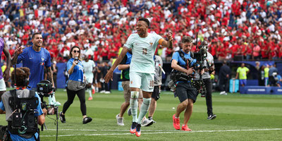 SAMUEL ETO'O SE DESHACE EN ELOGIOS HACIA MBAPPÉ: "ES UN FENÓMENO"