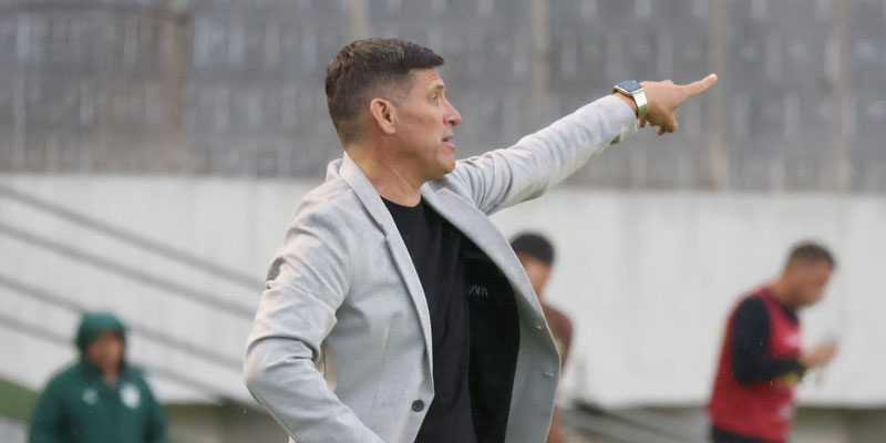 'MÍSTICO' PEREYRA DEJÓ DE SER DT DEL AUCAS