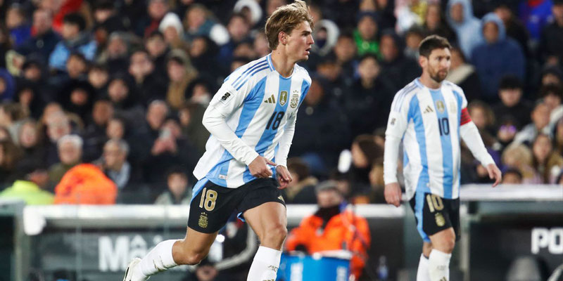 ¡LA 10 DE MESSI BUSCA DUEÑO: NICO PAZ ENTRA EN EL DEBATE!