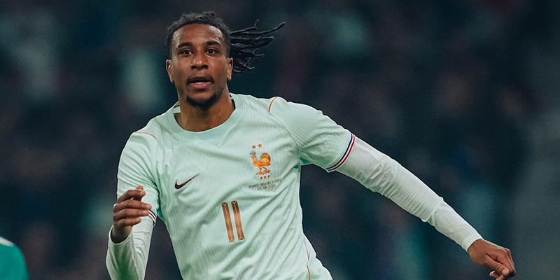 TRIPLETE DE OLISE: FRANCIA GOLEÓ PREVIO AL MUNDIAL