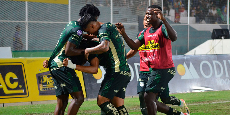 ORENSE VENCE A CATÓLICA EN MACHALA