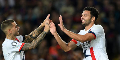 EL PSG DE PACHO VENCIÓ AL FC BARCELONA